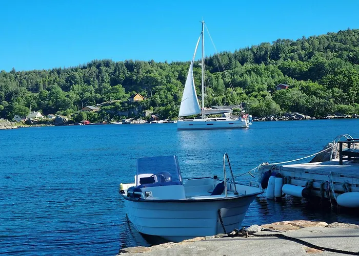 Seaside With Views Of Nordfjorden Mandal